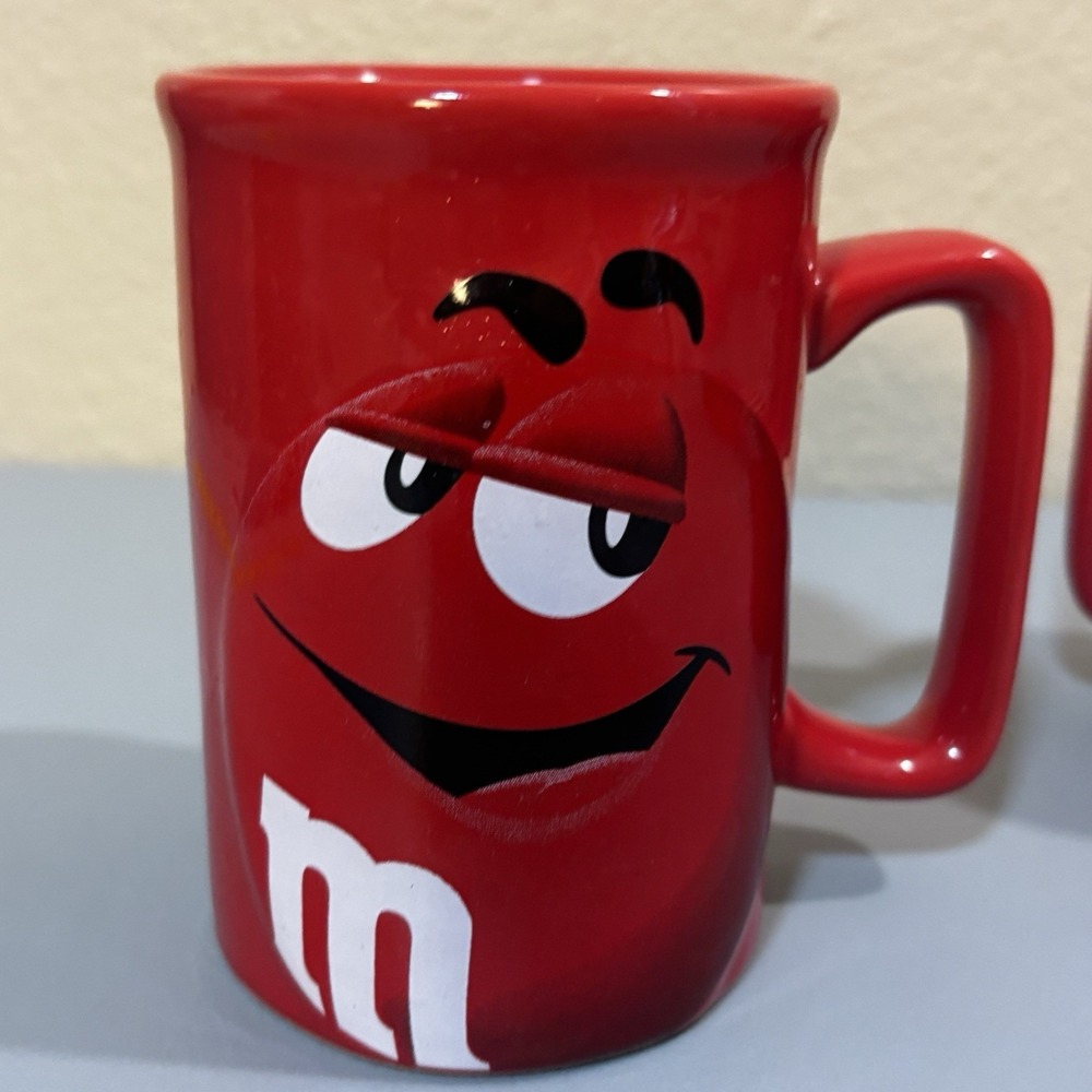 Two M&M's Red Mugs 12 oz Coffee Tea Cups Collectible Official Licensed 2011-2012 - Picture 8 of 10
